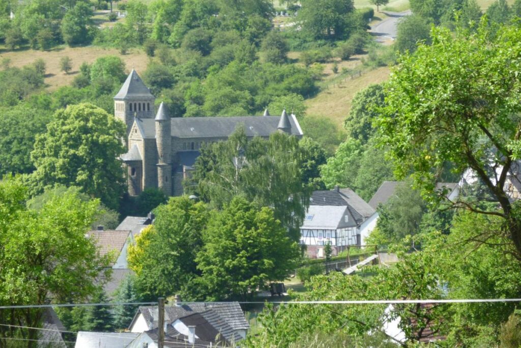 Dillhausen im Westerwald Webseite des Ortes Dillhausen